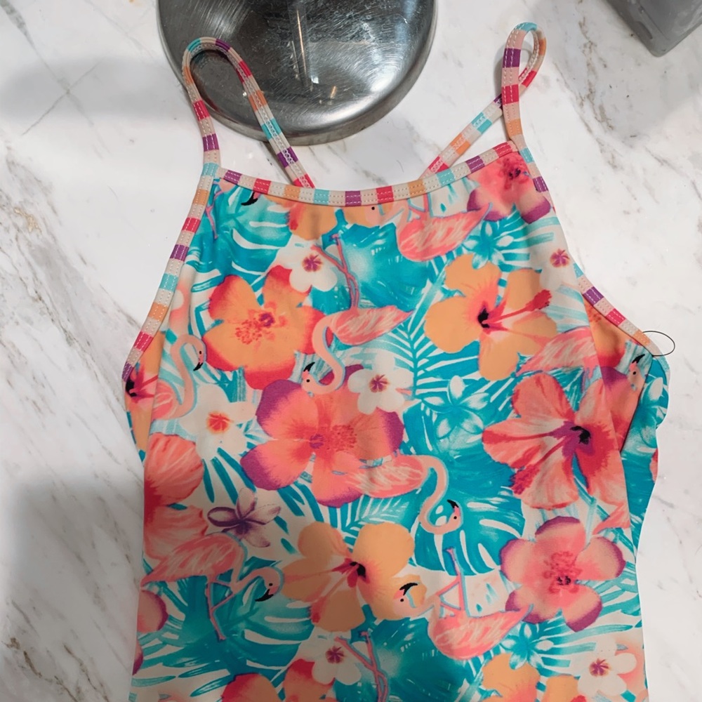 Cute bathing suit for girls!